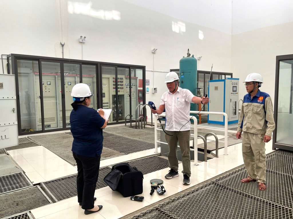 63 nhân viên cụm thủy điện vùng Tây Nguyên khám sức khỏe nhằm phát hiện sớm bệnh nghề nghiệp