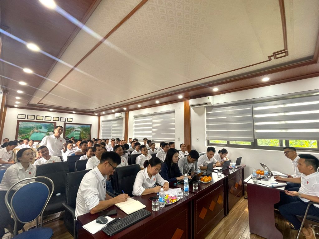 Hội nghị đối thoại tại thủy điện Hoàng Anh Thanh Hóa, xây dựng môi trường hạnh phúc