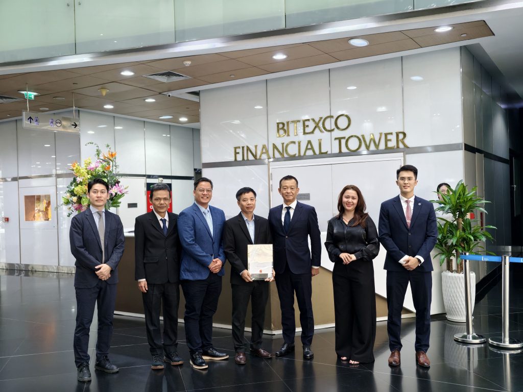 Video: Lễ trao chứng chỉ I-REC cho Tháp Tài chính Bitexco