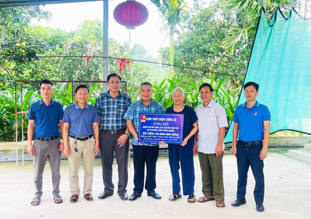 Cụm Thủy điện Sông Lô hỗ trợ 50 triệu đồng tôn tạo đền Ngòi Vạt