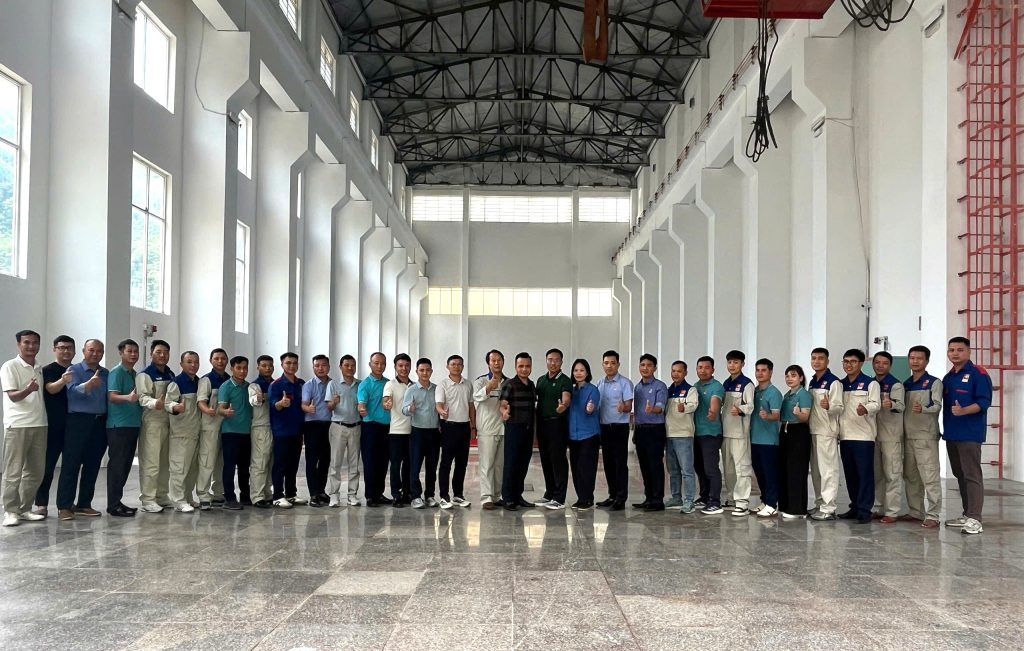 Hai Cụm Thủy điện miền Tây Bắc giao lưu, trao đổi kinh nghiệm vận hành